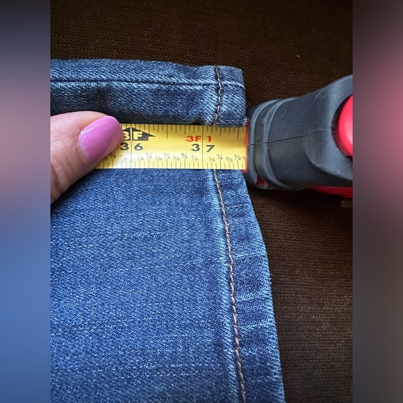 WHBM Blue Slim Straight Mid Waist Jeans Beaded Embroidered Floral Print Sz 8P - Picture 12 of 12